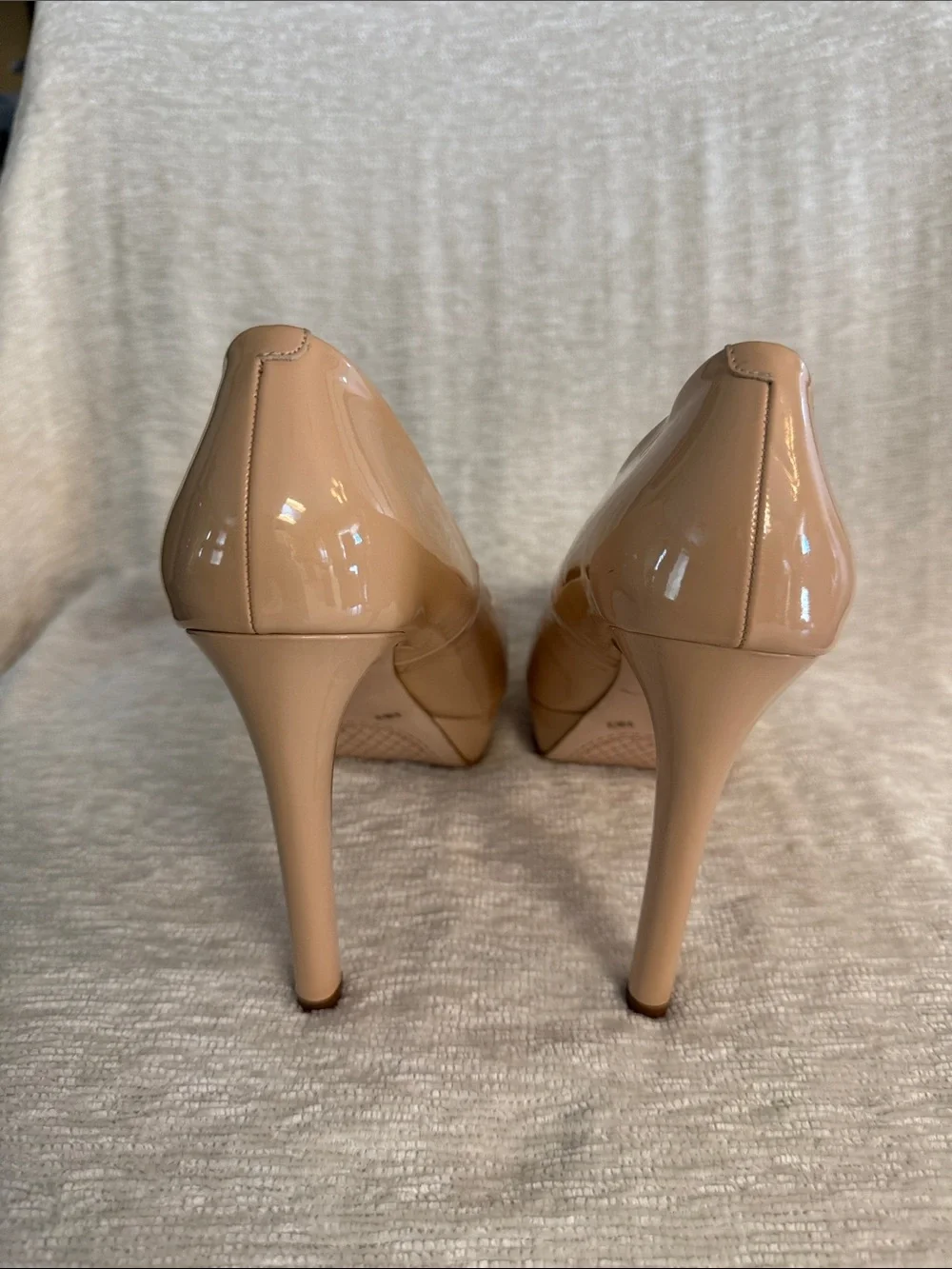 Jessica Simpson Nude Patent Platform Pumps Size 8.5